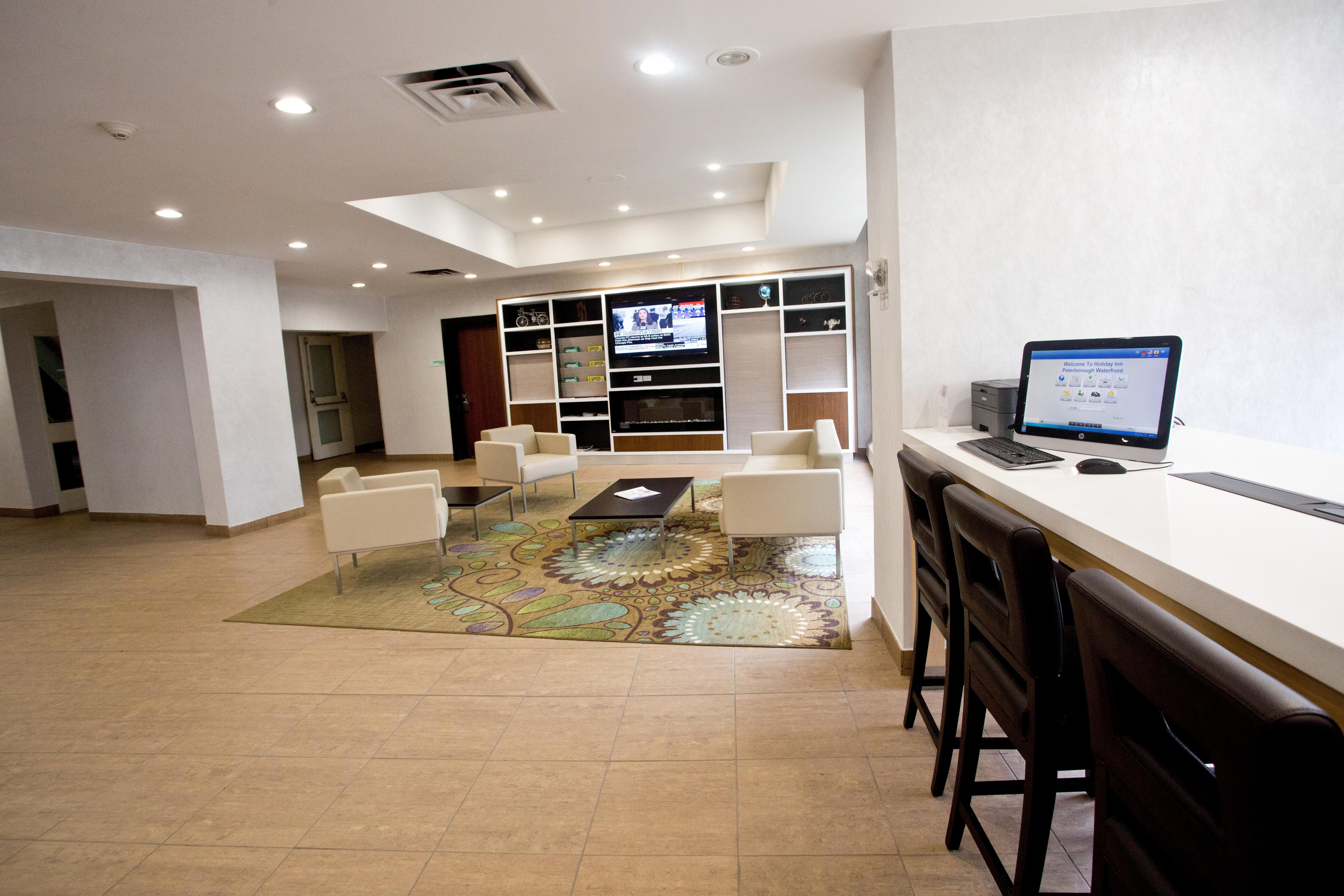 Holiday Inn Hotel Peterborough Waterfront By Ihg Exterior foto